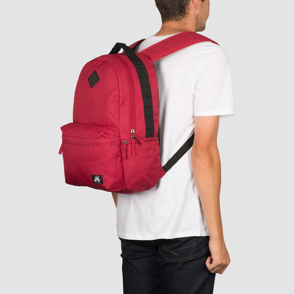 Nike SB Icon 26L Backpack Red Crush/Black/White rollersnakes.co.uk